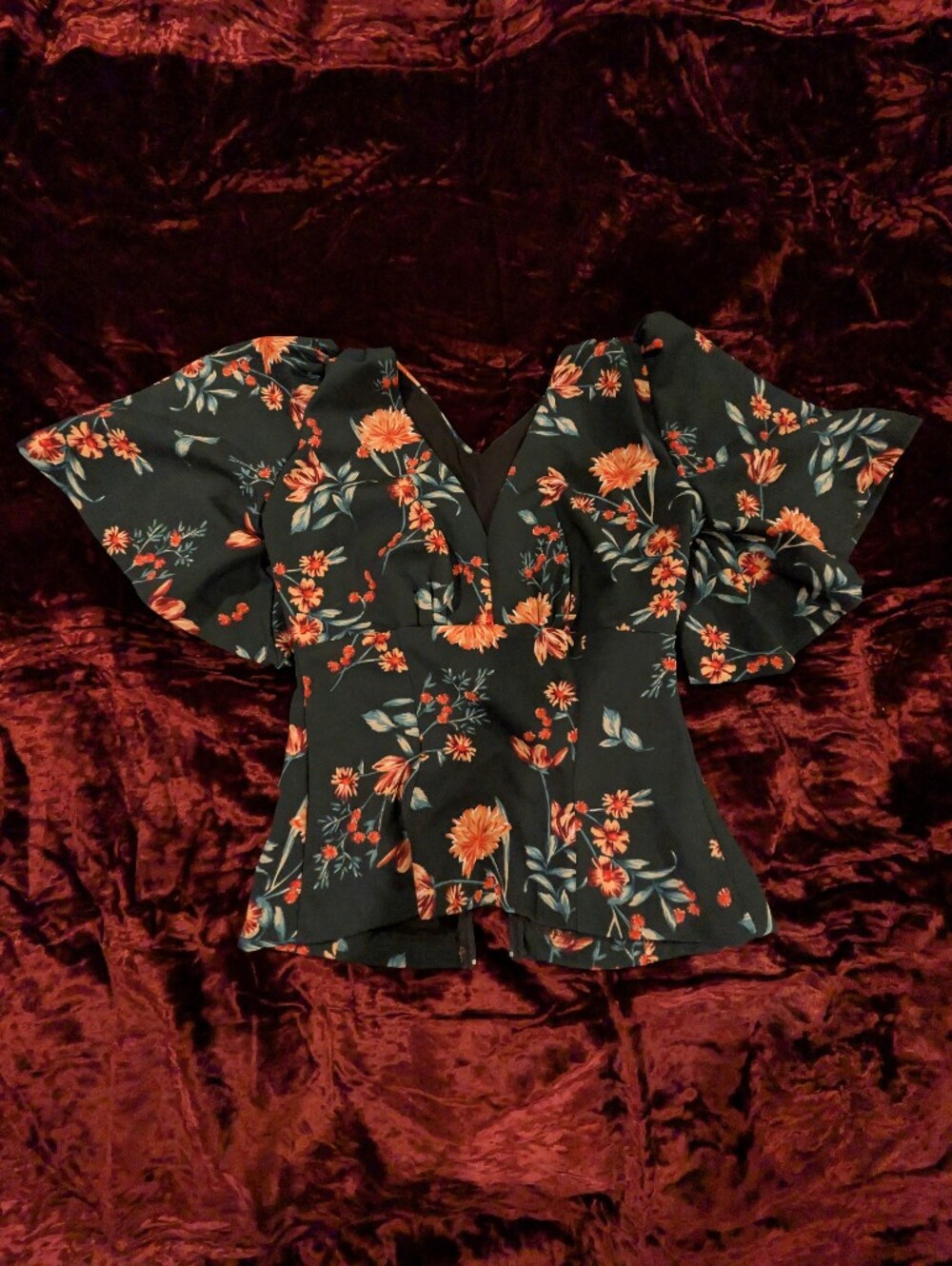 Pinup Couture Laura Byrnes Green Floral V-Neck Flutter Sleeve Viva Top